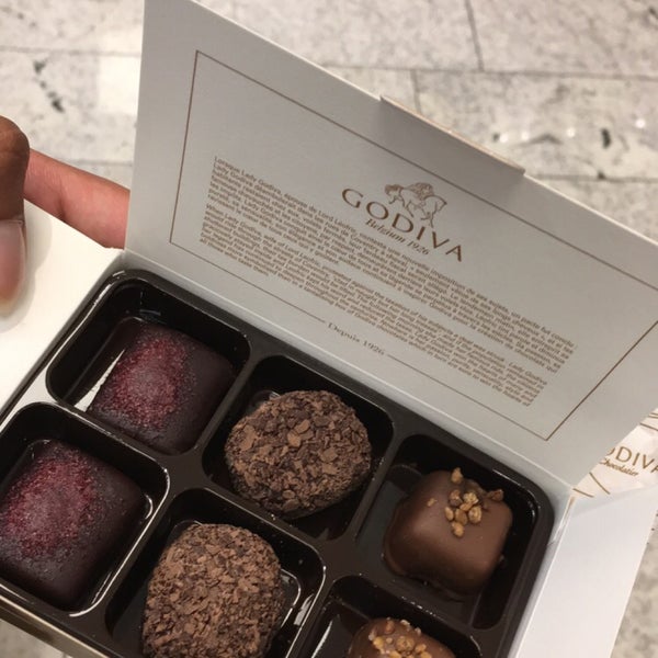 Godiva Royal Box small