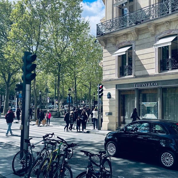 4/21/2024 tarihinde A.S.M 🗽ziyaretçi tarafından Fraser Suites Le Claridge Champs-Élysées'de çekilen fotoğraf