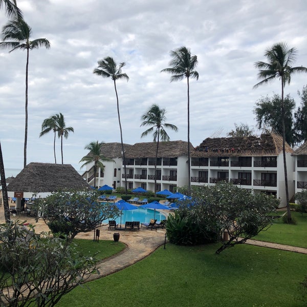 Foto scattata a DoubleTree Resort by Hilton Hotel Zanzibar - Nungwi da Suleyman T. il 6/18/2018