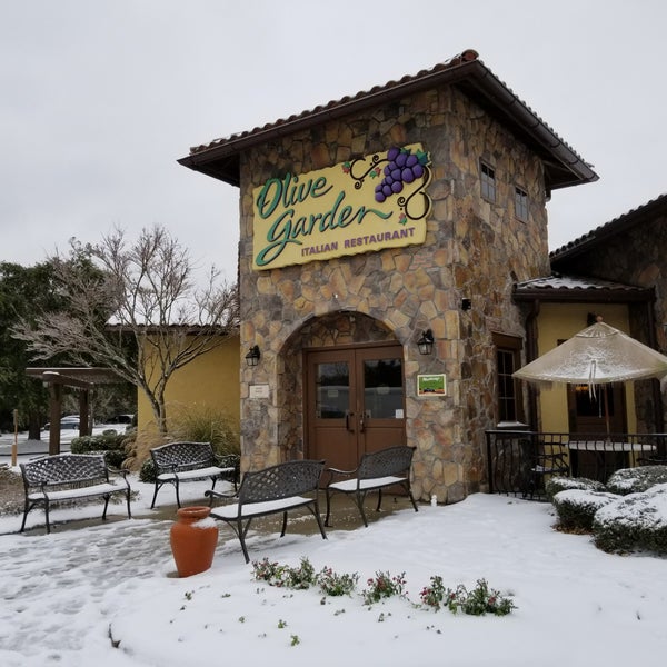 Photos at Olive Garden Windsor Forest 11333 Abercorn St