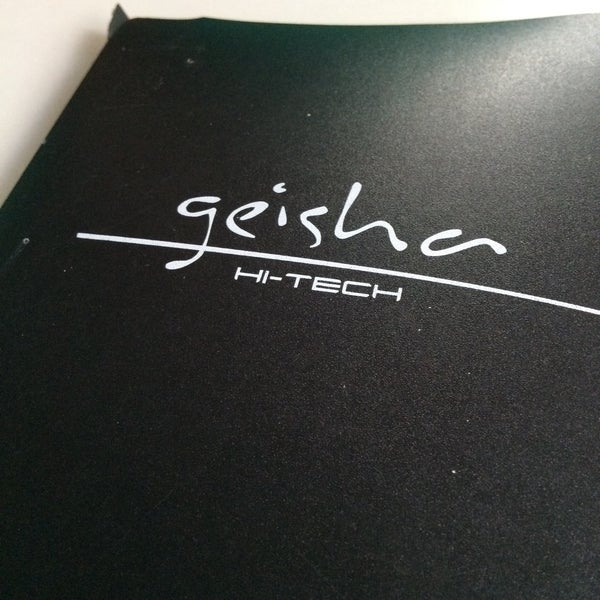 รูปภาพถ่ายที่ Geisha Hi-Tech โดย Diogo R. เมื่อ 5/29/2015