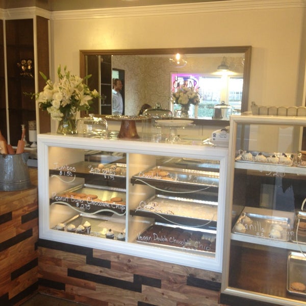 Pushkin's Bakery Central Sacramento 1820 29th St