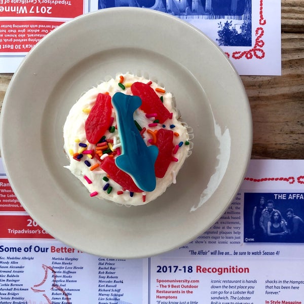 7/17/2019 tarihinde Kelsey S.ziyaretçi tarafından The Lobster Roll Restaurant'de çekilen fotoğraf