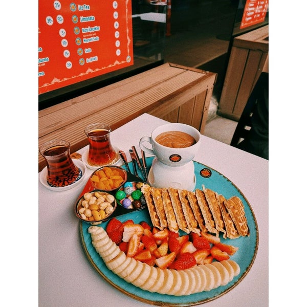 Photo taken at Müslüm Waffle by Nilufar M. on 10/15/2020
