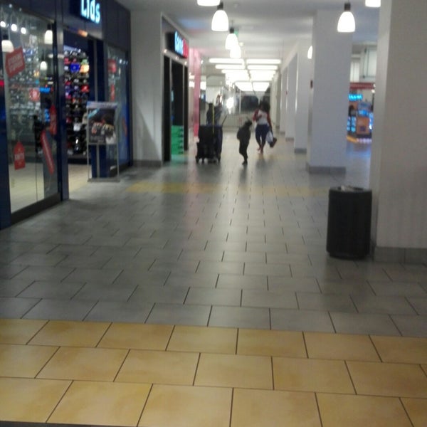 Mondawmin Mall Shopping Mall in Mondawmin