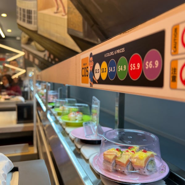 Sushi rotary top sushi bar