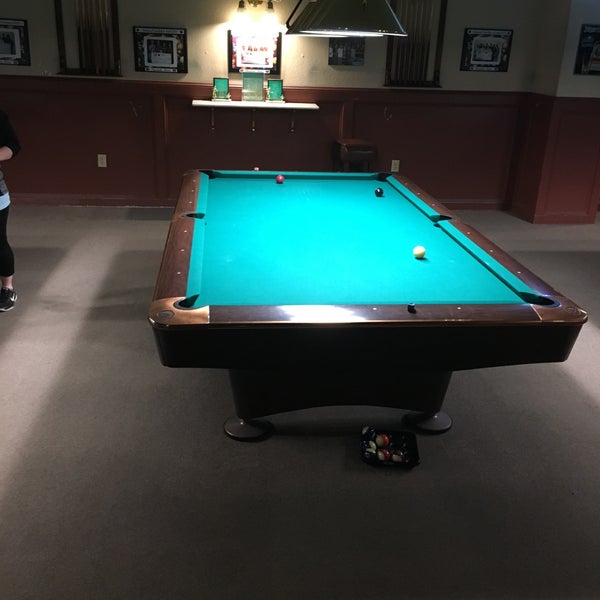 Rack Em Pub & Billiards 410 ziyaretçidan 9 tavsiye
