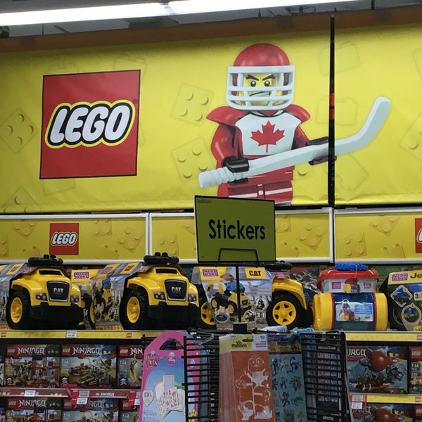 Photos at Toys"R"Us Toronto, ON