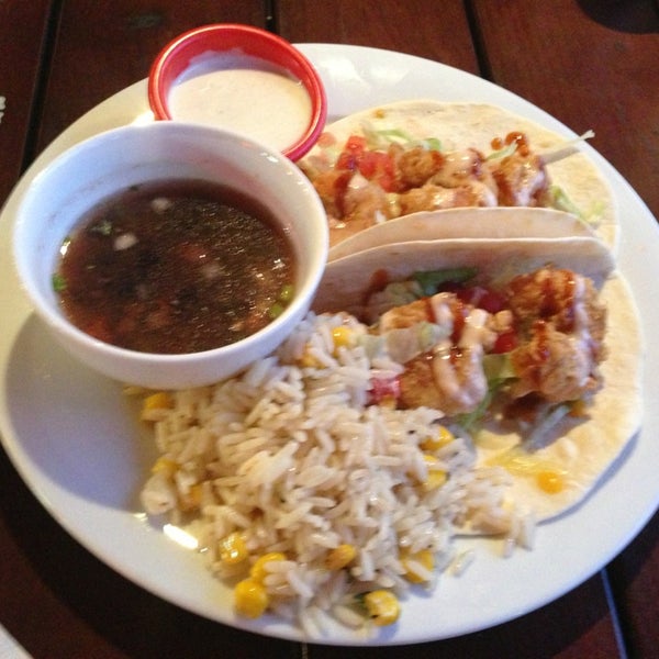 Photo taken at Chili&#39;s Grill &amp; Bar by SS on 5/18/2013