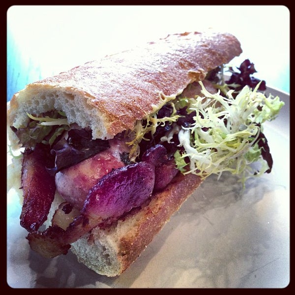 Photo taken at Be&#39;Wiched Sandwiches &amp; Deli by Jonathan D. on 11/30/2012