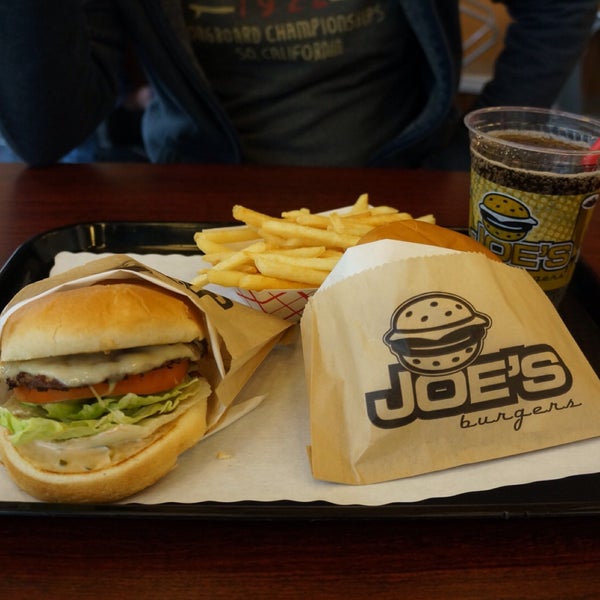 Photo taken at Joe&#39;s Burgers by CerenEmre on 6/17/2015