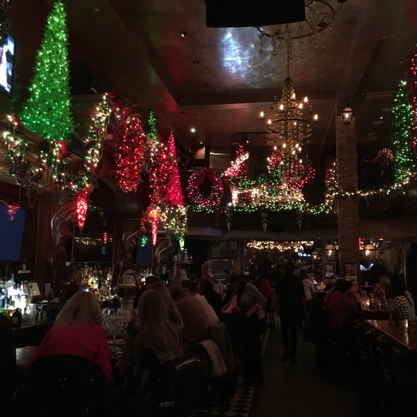 12/8/2018 tarihinde Ruslan ✈ G.ziyaretçi tarafından Bourbon Street Bar &amp; Grille'de çekilen fotoğraf