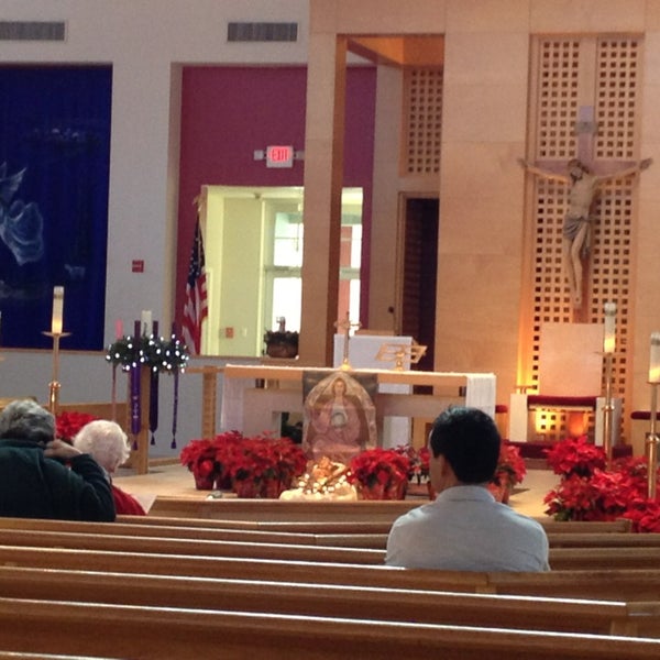 St Agatha Catholic Church 274 ziyaretçidan 3 tavsiye