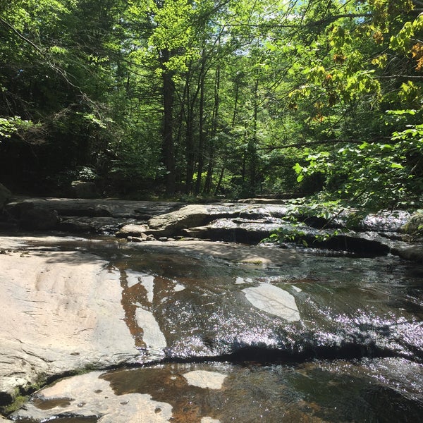 Foto tomada en Mohonk Preserve  por Chrissy S. el 7/17/2016