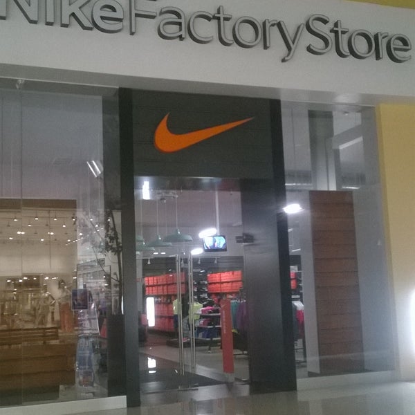 Fotos en Nike Factory Store - 3 tips