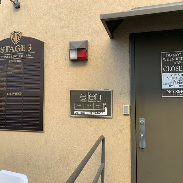 Foto diambil di The Ellen DeGeneres Show oleh Swathi S. pada 11/29/2019
