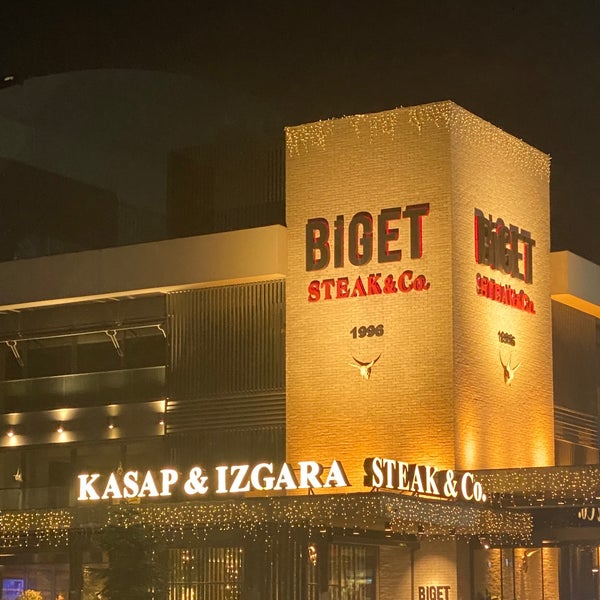 Photo taken at BİGET Steak&amp;co. by H on 4/12/2022