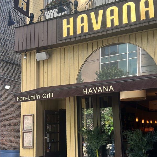 Снимок сделан в Havana Grill &amp; Mojito Bar пользователем Duygu Y. 7/18/2022