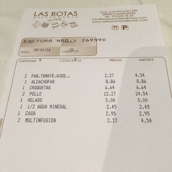 Das Foto wurde bei Restaurante Las Botas von Oscar y Cristina am 1/24/2016 aufgenommen