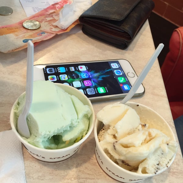 Art's Cream Gallery Ice Cream Parlor in Quezon City