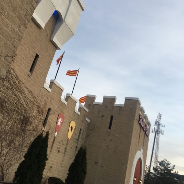 Photo taken at Medieval Times Dinner &amp; Tournament by Montse S. on 1/8/2017