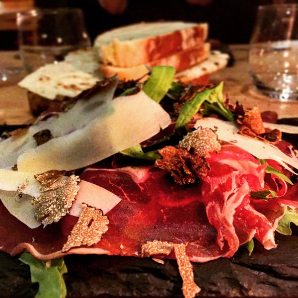 500 Italian Restaurant Italian Restaurant in Islington