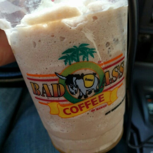 Photo taken at Bad Ass Coffee of Hawaii by Erich F. on 4/15/2016
