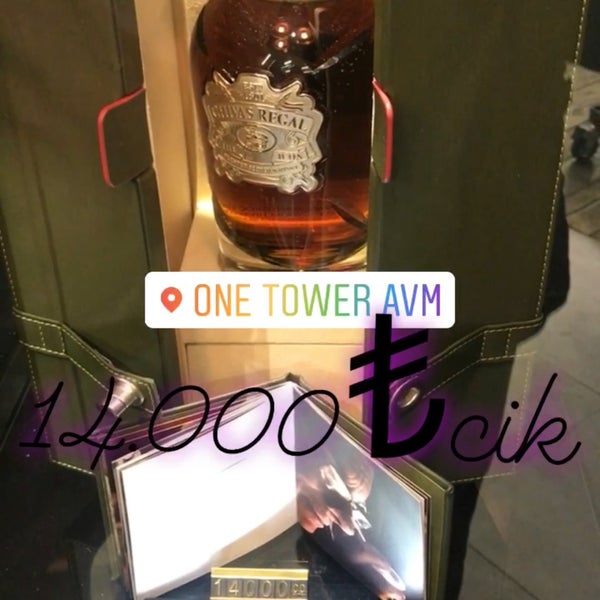 Foto diambil di One Tower oleh 🌾Tfk pada 11/28/2019