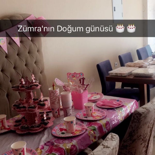 Das Foto wurde bei Rönesans Coffee von Tuğçe B. am 10/1/2016 aufgenommen