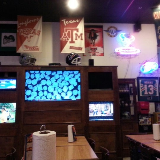 Wings To Go Beaumont'da Kanatçı