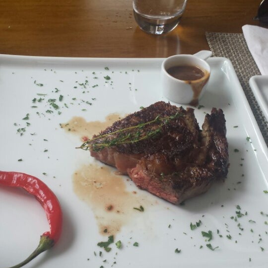 5/2/2014 tarihinde Eduardo P.ziyaretçi tarafından Makanudo Restaurante'de çekilen fotoğraf