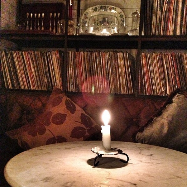 Vintage Cocktail Club Cocktail Bar in Temple Bar