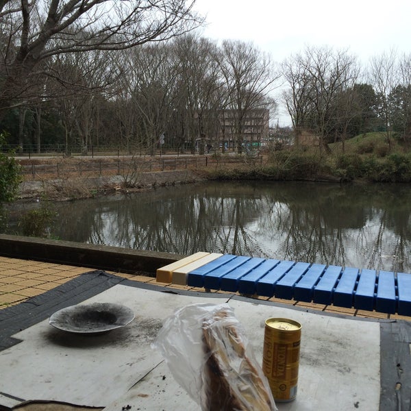 筑波大学 文化系サークル会館 喫煙所 College Quad