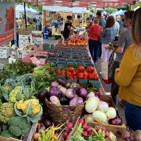 Orenco Farmer's Market Northeast Hillsboro 4 tips from 358 visitors