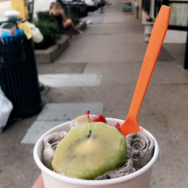 15° Fahrenheit Rolled Ice Cream Mount Lebanon Pittsburgh, PA