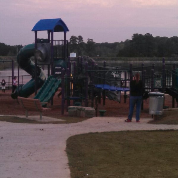 Rhodes Jordan Park Park in Lawrenceville