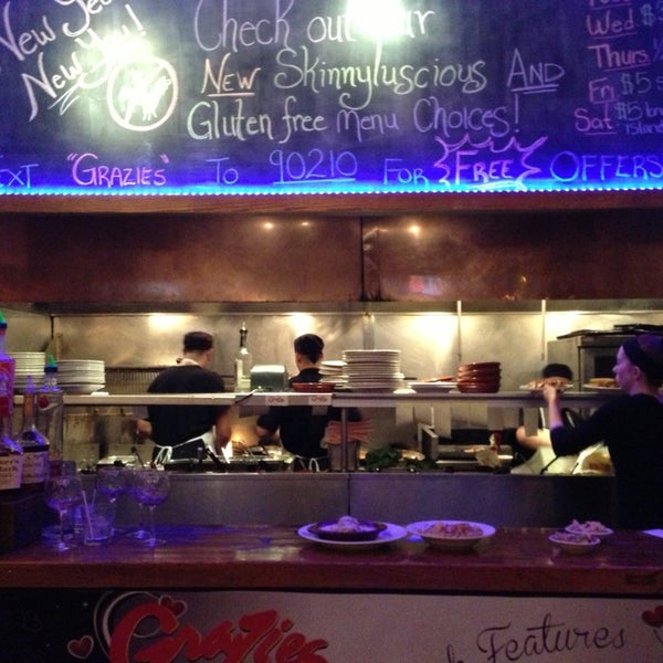 Foto tirada no(a) Grazies Italian Grill por Tyler Durden em 2/24/2013