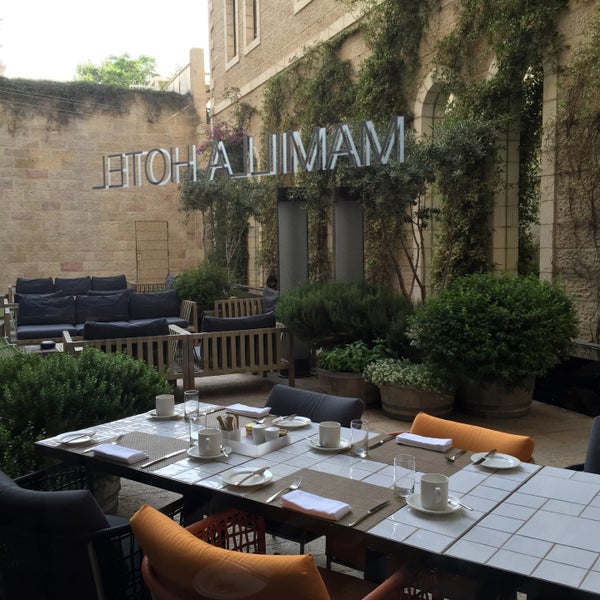 Photo taken at Mamilla Hotel מלון ממילא by Rui G. on 5/20/2015