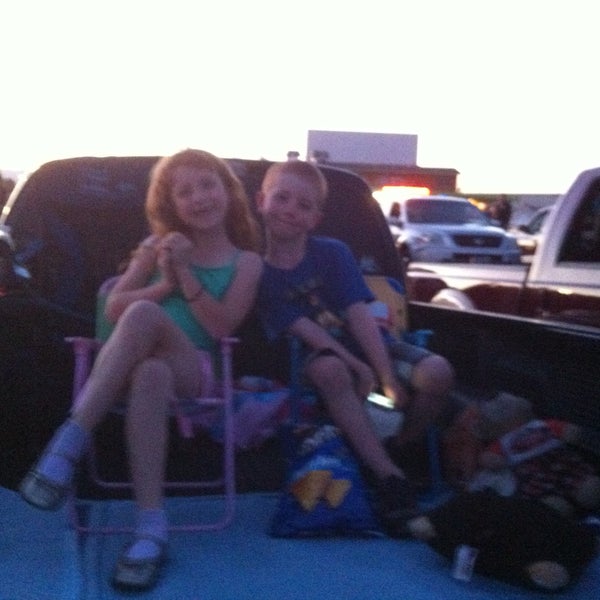 Photo taken at Las Vegas Drive-in by Andy L. on 4/21/2013