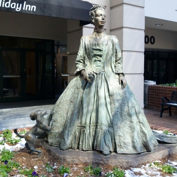 Photos at Queen Charlotte Statue Outdoor Sculpture