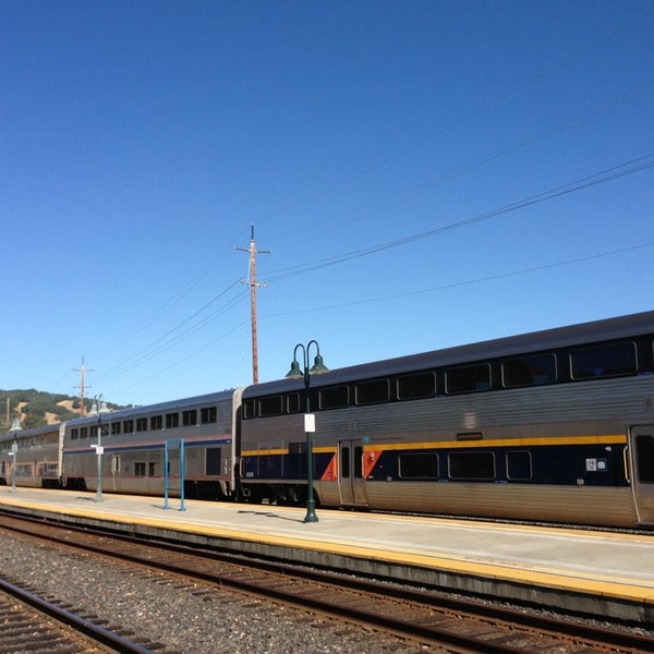 Martinez Station (MTZ) Train Station