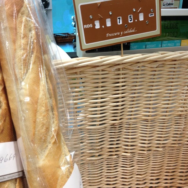 La Cadena Supermarket in Santo Domingo