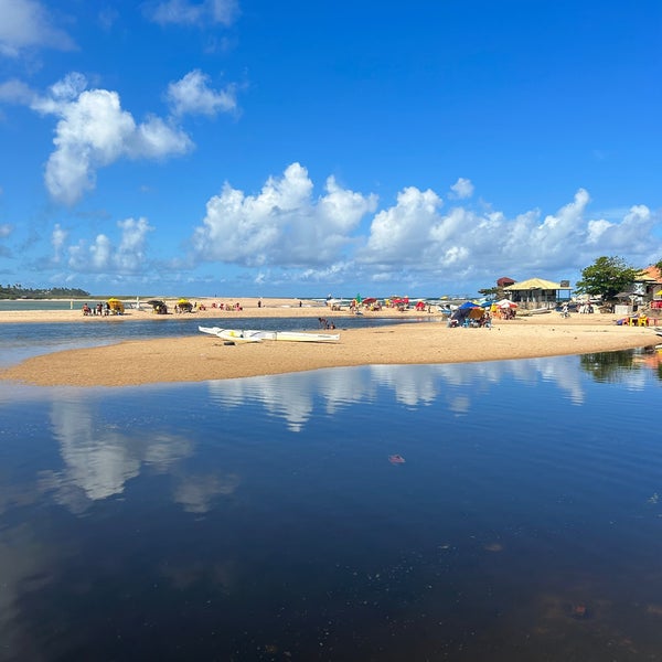 Photo taken at Praia de Buraquinho by Evanice P. on 8/15/2023