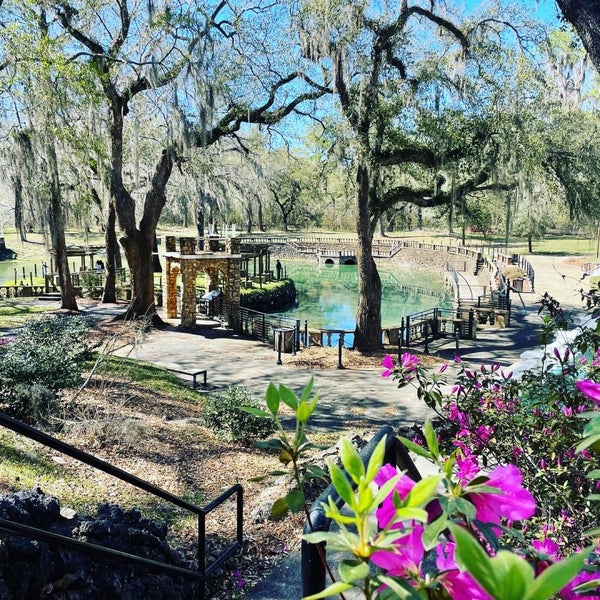 Radium Springs Garden in Radium Springs