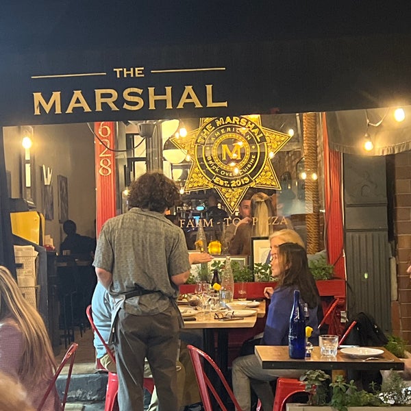Foto tirada no(a) The Marshal por Kevin J. em 4/13/2022