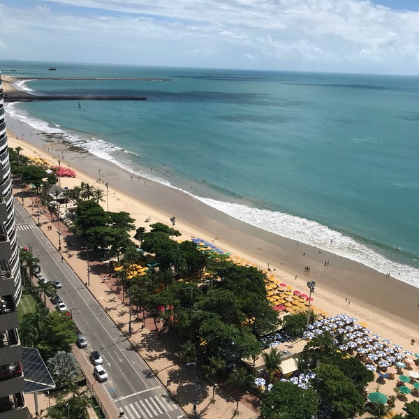 รูปภาพถ่ายที่ Hotel Luzeiros โดย Thiago R. เมื่อ 6/2/2018