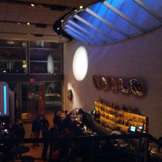 รูปภาพถ่ายที่ Bar 89 โดย Austin A. เมื่อ 12/17/2012