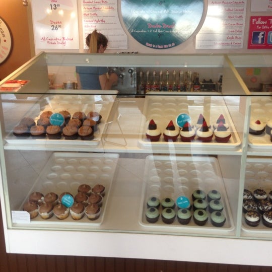 Cocoa Bean Cupcake Cafe University 16 tips from 184