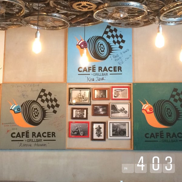 9/11/2017 tarihinde Ependi A.ziyaretçi tarafından Café Racer by Grillbar'de çekilen fotoğraf