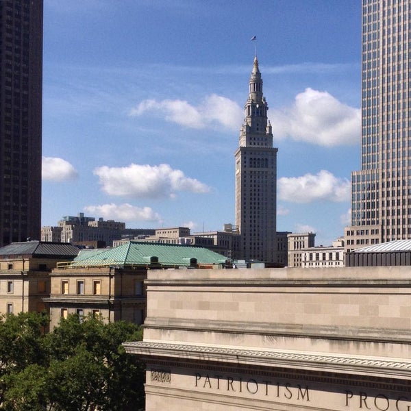 Photo taken at The Westin Cleveland Downtown by Mary J. on 7/20/2015